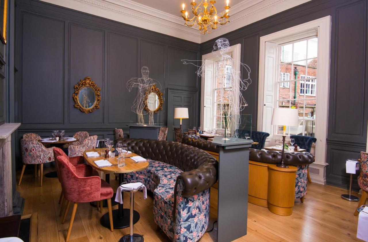 Judge'S Lodging York Exterior foto The restaurant at The Old Bank