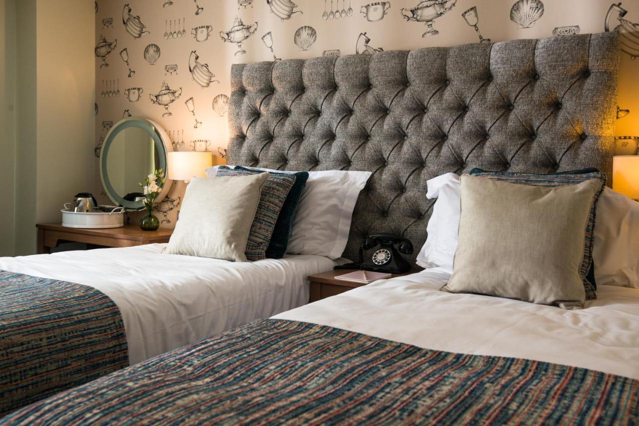 Judge'S Lodging York Exterior foto A bedroom at The Swan Hotel
